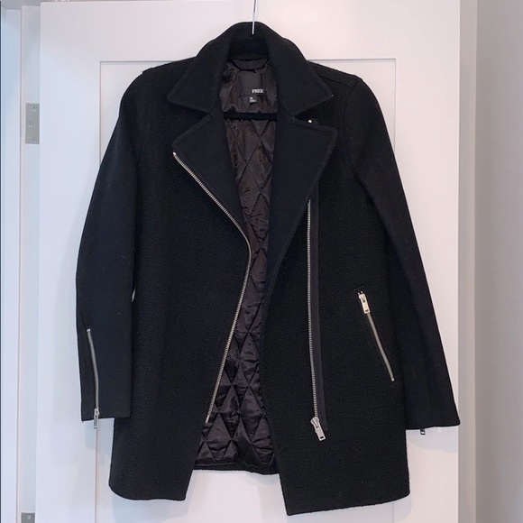 Aritzia • Wilfred Free Black Pea Coat - Picture 1 of 6